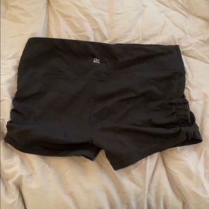 VSX Shorts Size M